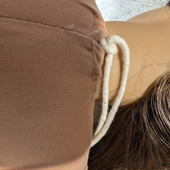 BEAUTIFUL Vintage 2014 American Girl 18" Doll Collectible CHEERLEADER Brown Hair - Picture 5 of 12